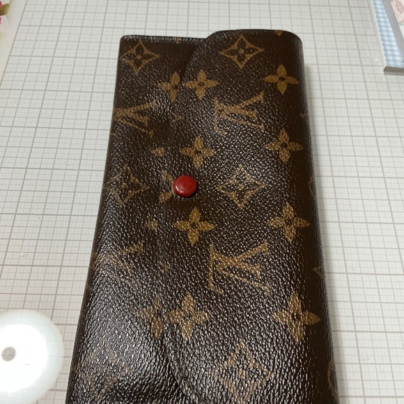 Louis Vuitton Emily wallet - Picture 3 of 6